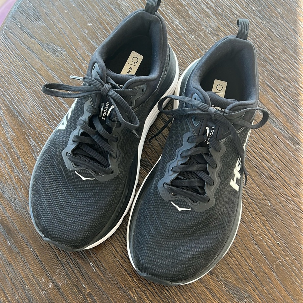 Hoka Gaviota 5 Size 9